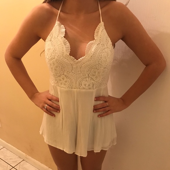 ruby and jenna Other - White lace open back romper